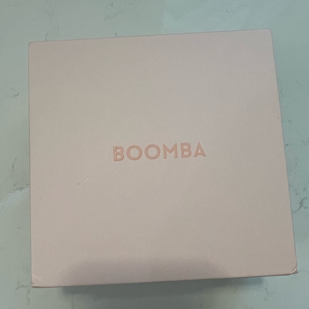 Boomba Ultraboost Inserts.  Beige B. New, never used, plastic never taken off!